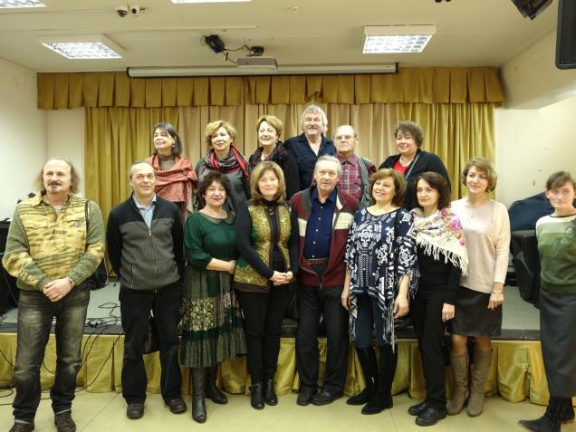 Коллективная фотография с выставки.